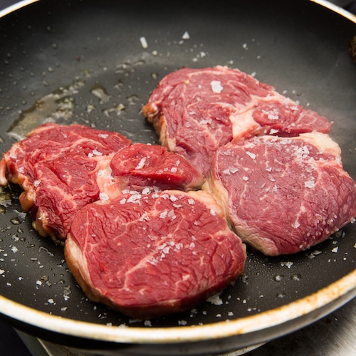 Steak in Pan - Pasture Perfect 100% Free-Ranging Grass-Fed Beef - Keto Certified - Keto Diet Certified - Keto Diet Approved